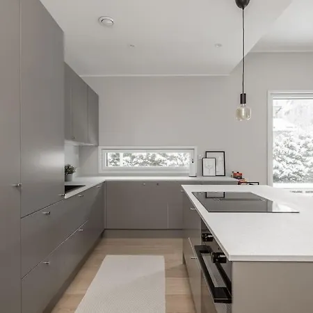 Apartamento Semi-detached Scandinavian House With Great Location Vantaa