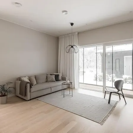 Semi-detached Scandinavian House With Great Location Apartamento Vantaa