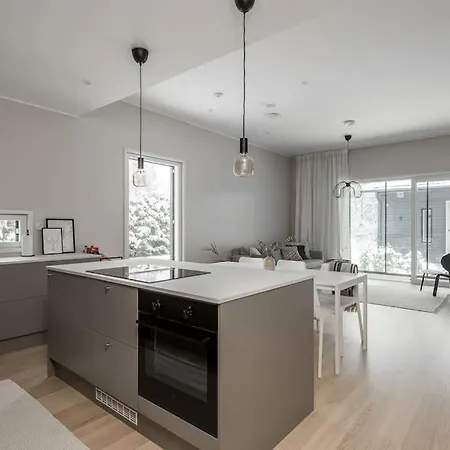 Semi-detached Scandinavian House With Great Location Apartment Vantaa